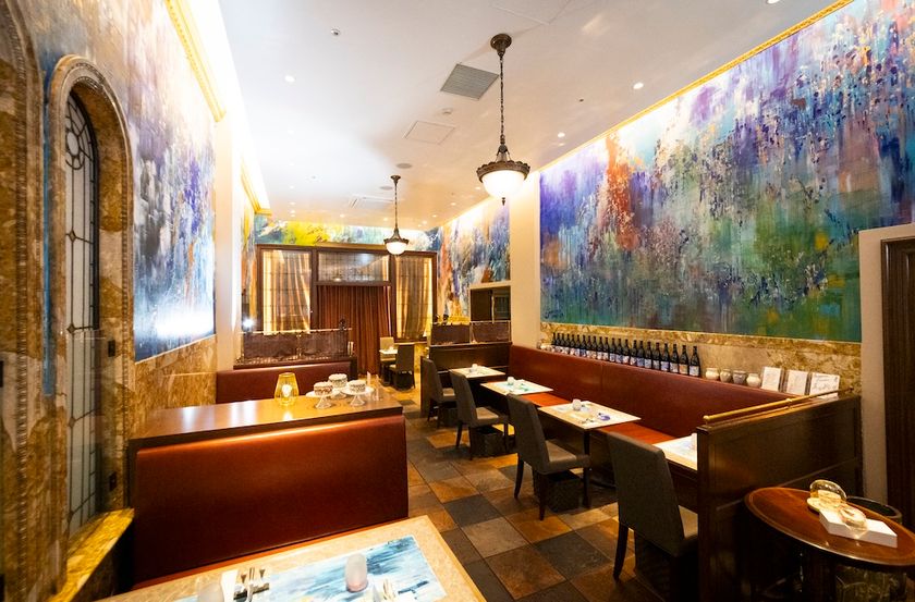 The art fusion by L'ecrin 店内 抽象画