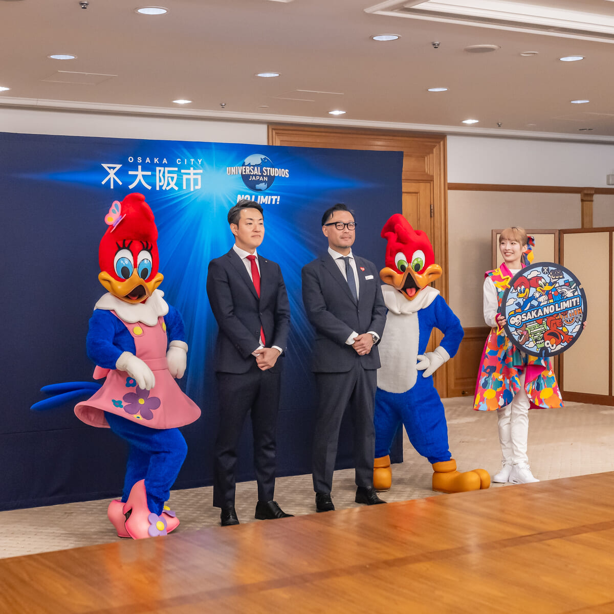 ユニバーサル・スタジオ・ジャパン＆大阪市「包括連携協定 締結式」レポート　マンホール2