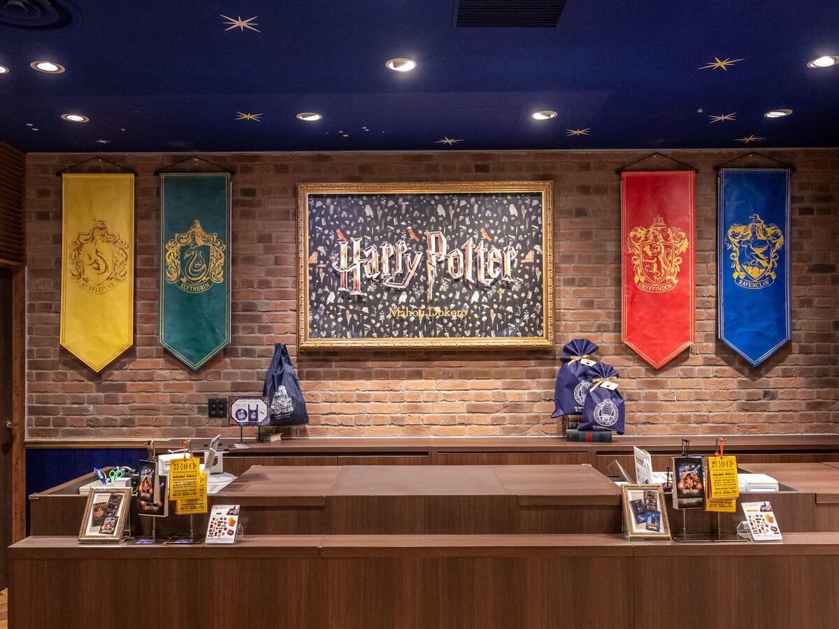 東京キャラクターストリート「ハリー・ポッター　マホウドコロ 東京駅店」3