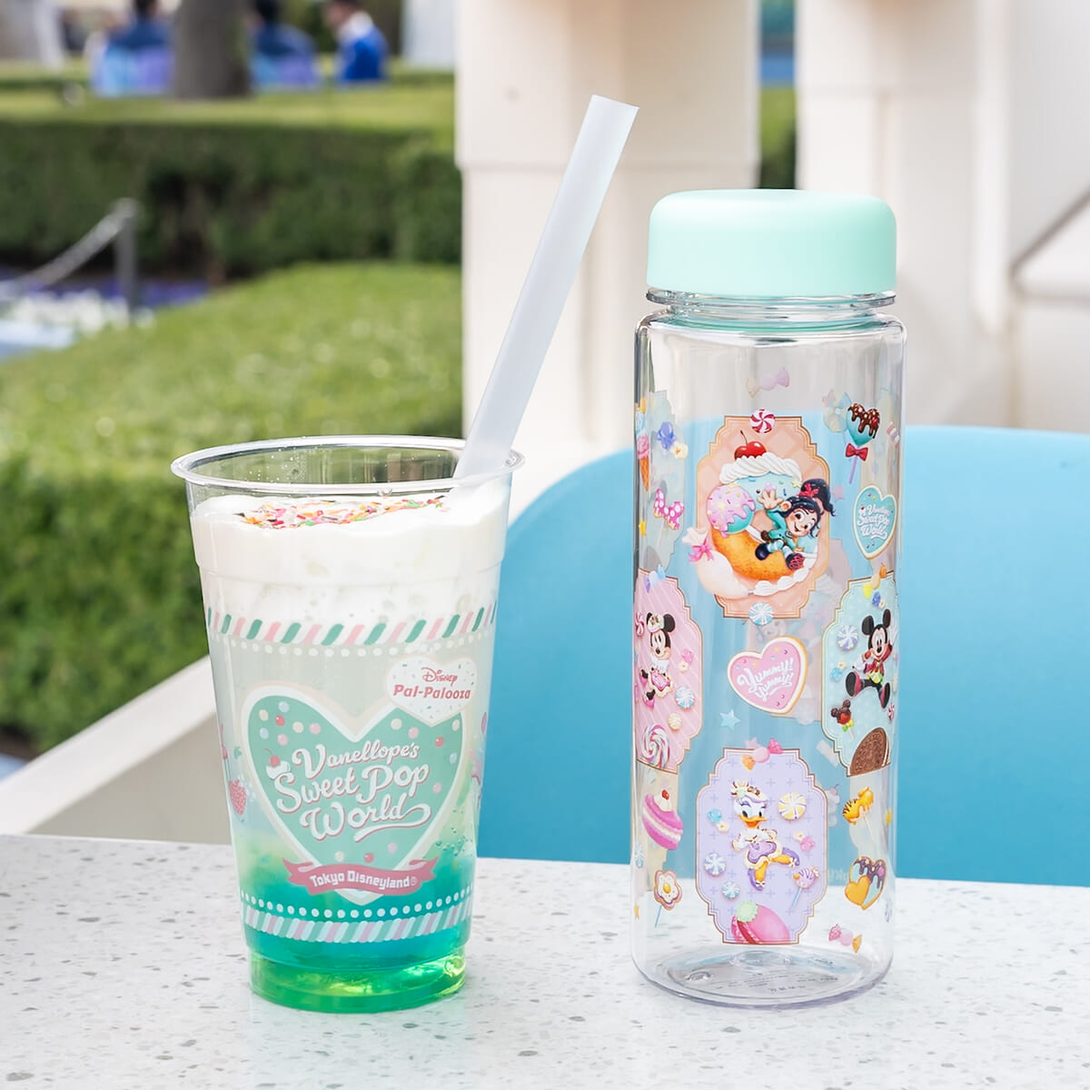 東京ディズニーランド「ディズニー・パルパルーザ“ヴァネロペのスウィーツ・ポップ・ワールド”」スーベニアドリンクボトル2