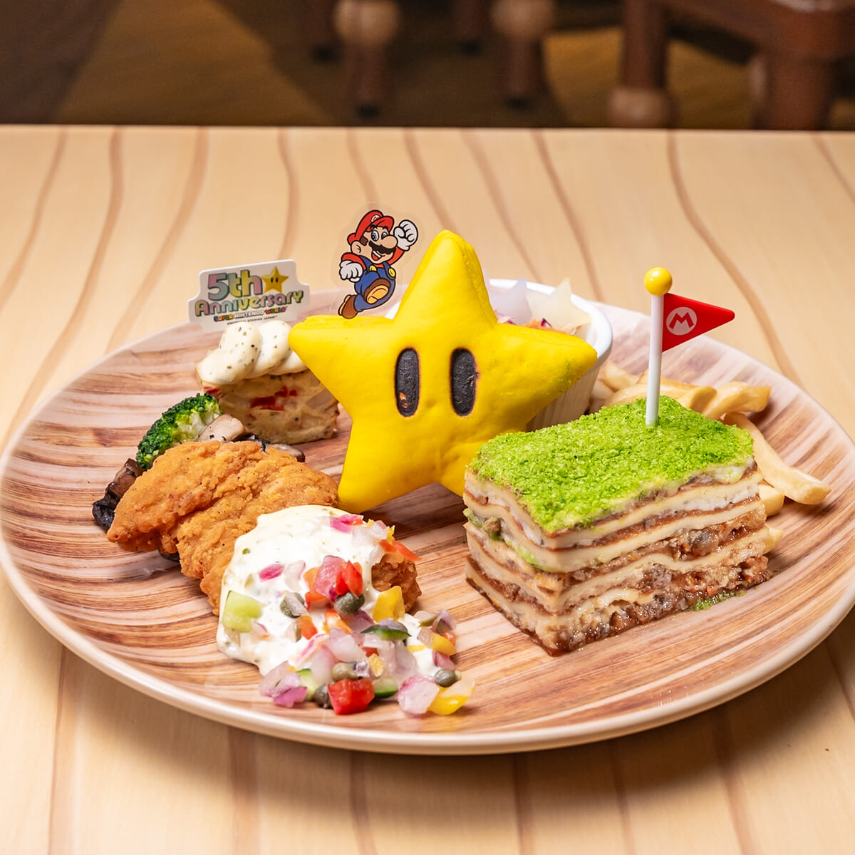 スーパースター・アニバーサリープレート ～マッシュルーム・ラザニア＆フライドチキン～3