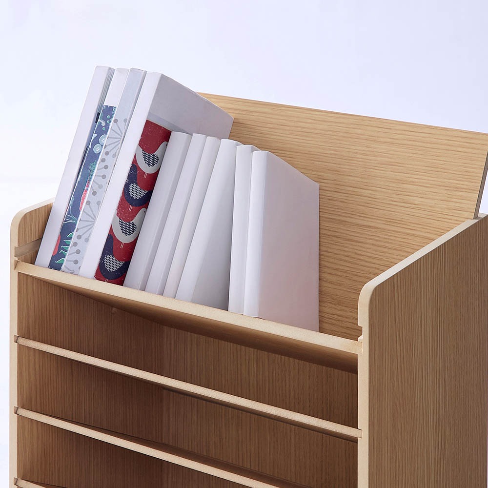 教科書も収納できる書類ワゴン　使用イメージ