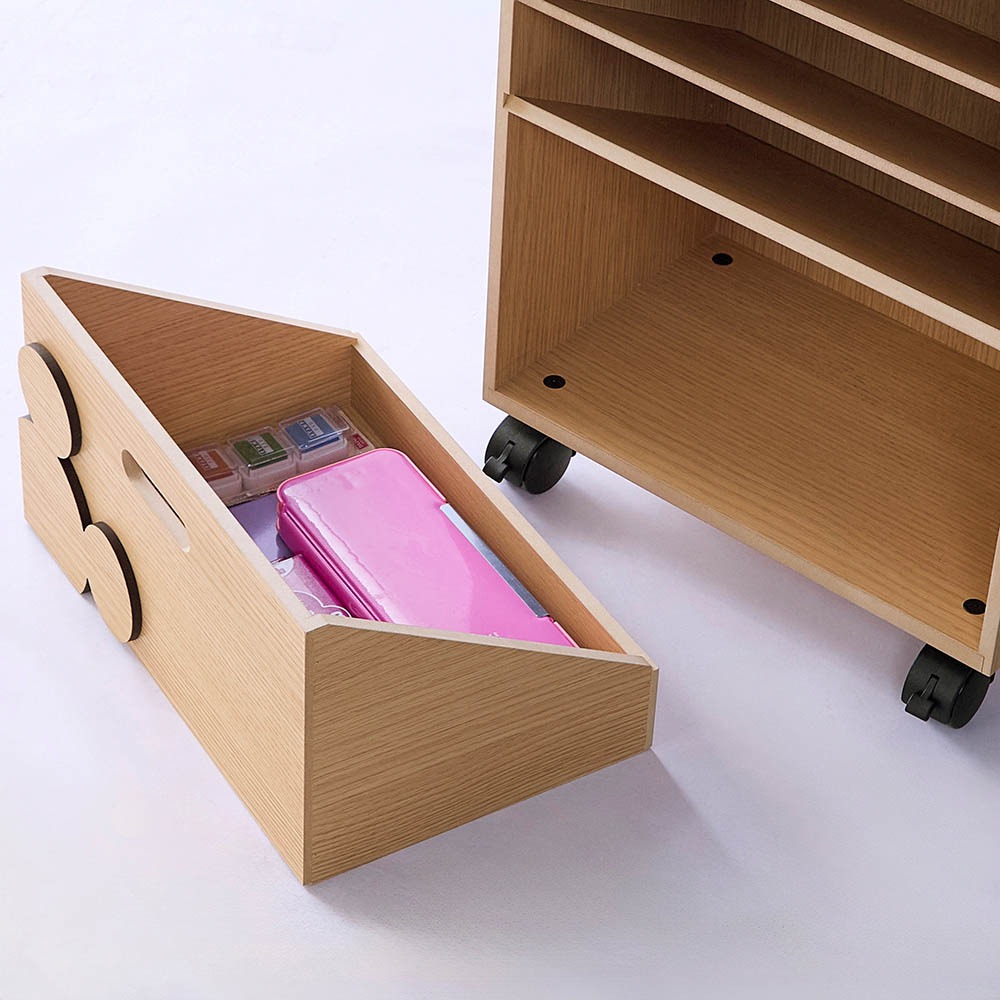 教科書も収納できる書類ワゴン　引き出し　下部