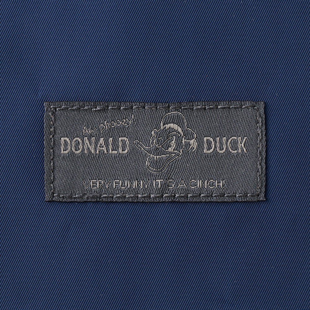 口がガバッと開いて身体にフィットするリュックサック ドナルド デザインアップ