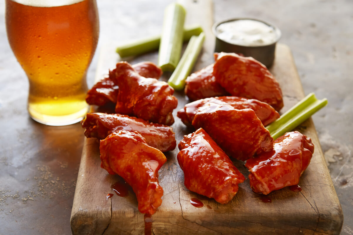 TRADITIONAL BUFFALO WINGS