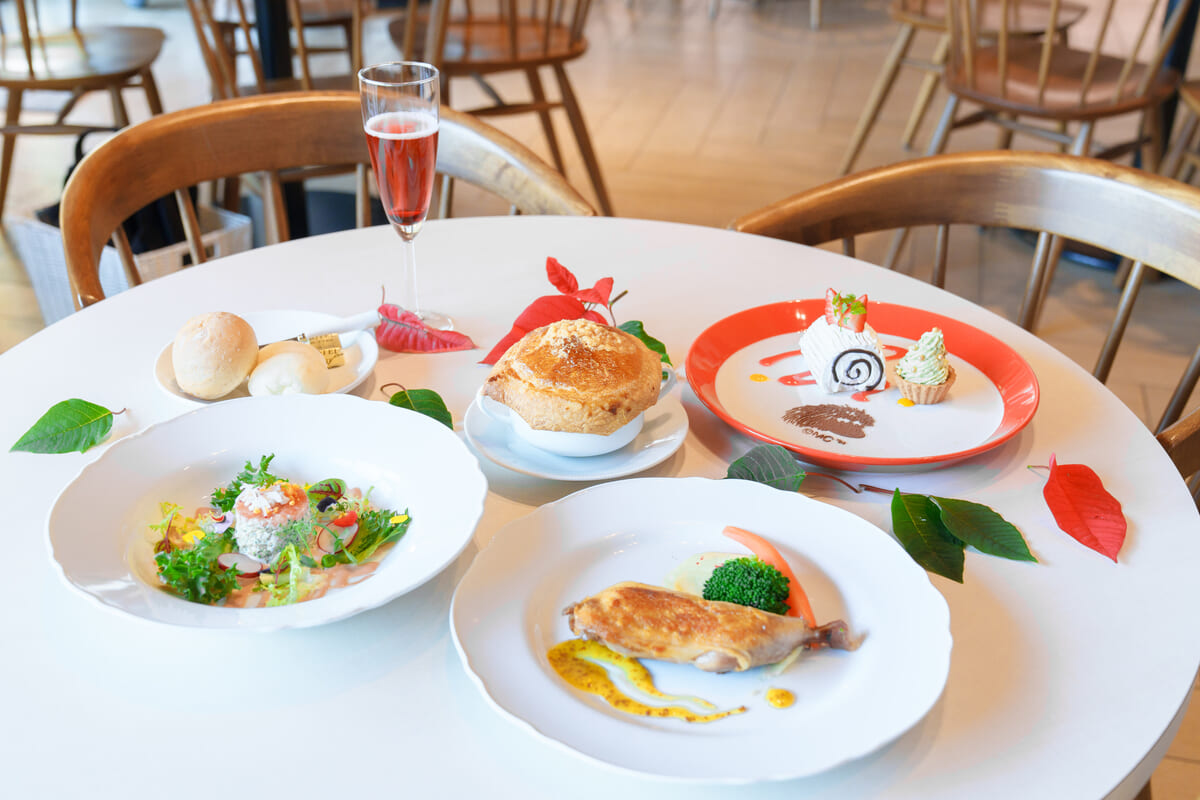 ムーミンバレーパーク7周年のお祝い～レットゥラ ラウンジでKippis～