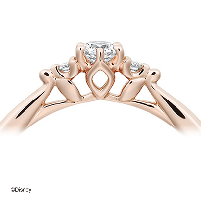 側面のティアラデザイン