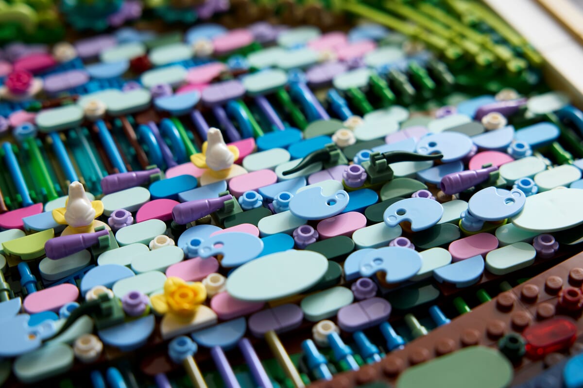 レゴ(R)アート Claude Monet ＜睡蓮の池に架かる橋＞　イメージ3