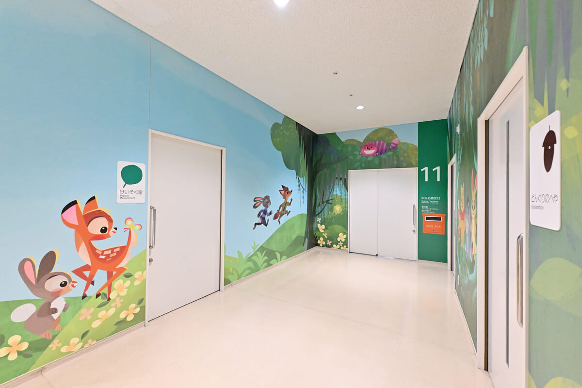 ウォルト・ディズニー・ジャパン 福岡市立こども病院へ「魔法の森」テーマの壁紙を提供8