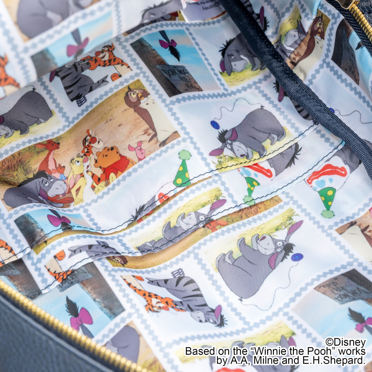 Disney『くまのプーさん』ミニリュック　イーヨー4