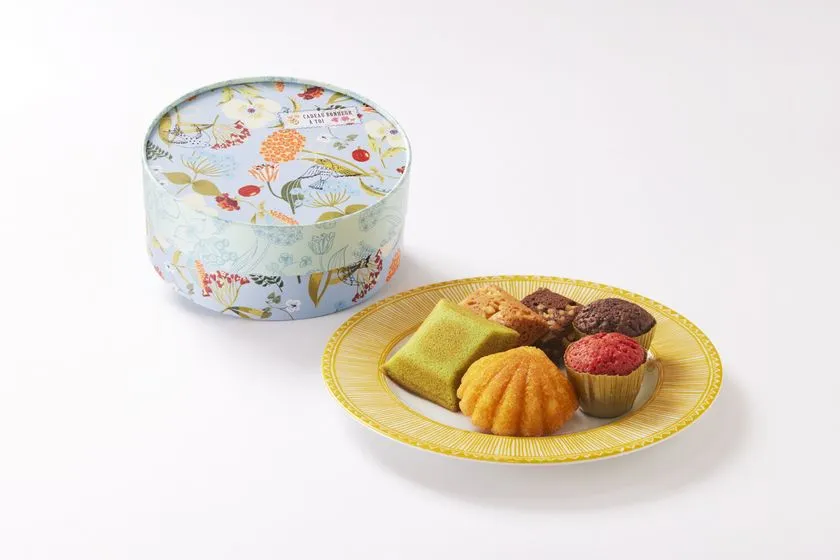 春ギフトに映える新色と6種の焼き菓子が登場！ブールミッシュ「エラン・フローラル」 丸型ボックスと焼菓子アソート