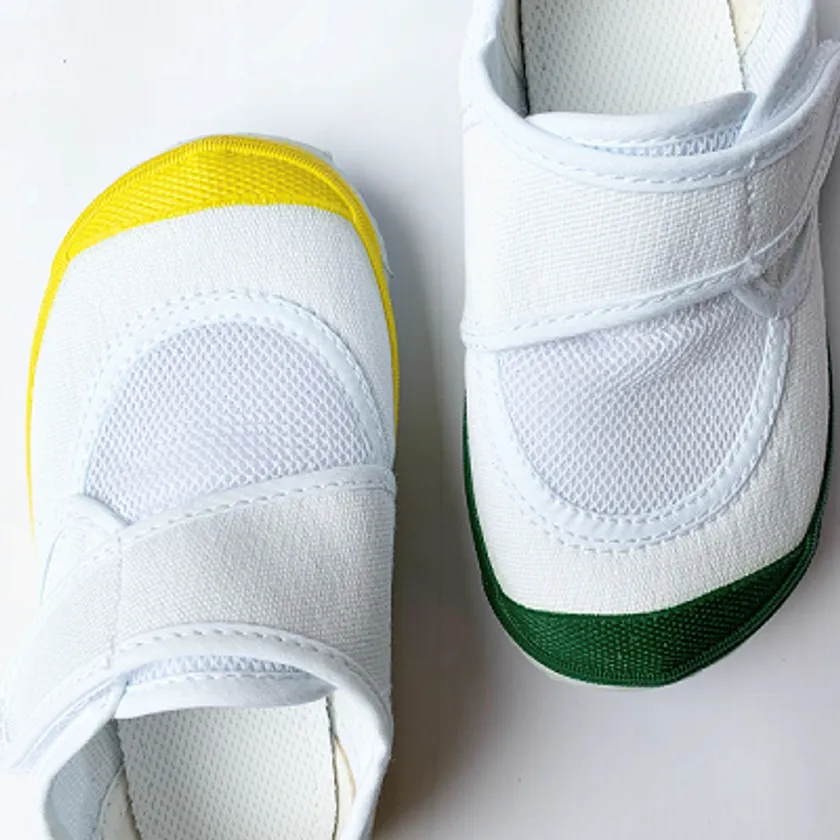 つま先ゆったり設計