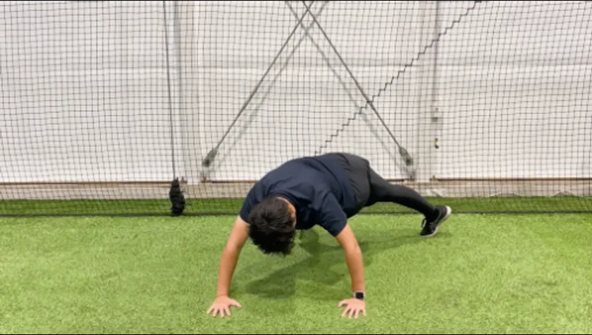 キネティックボールを使った体幹トレーニング