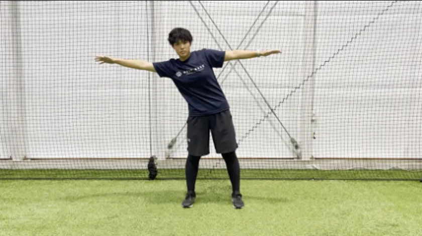 Bコース：スタンディングラテラルリーチ