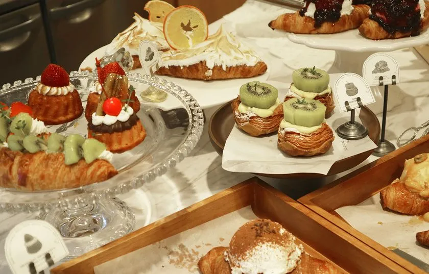 華やかなデザート系ベーカリーメニュー