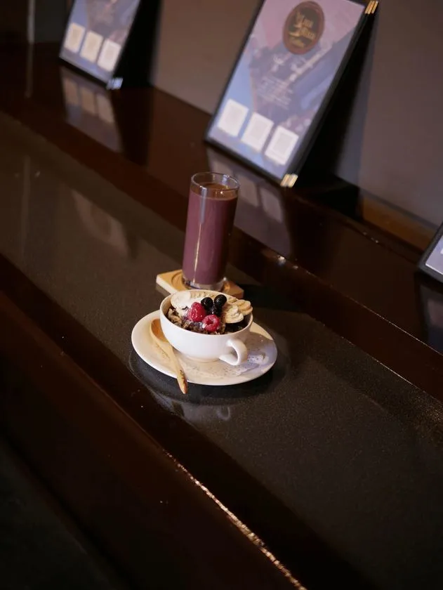 アサイーボウルとアサイージュース