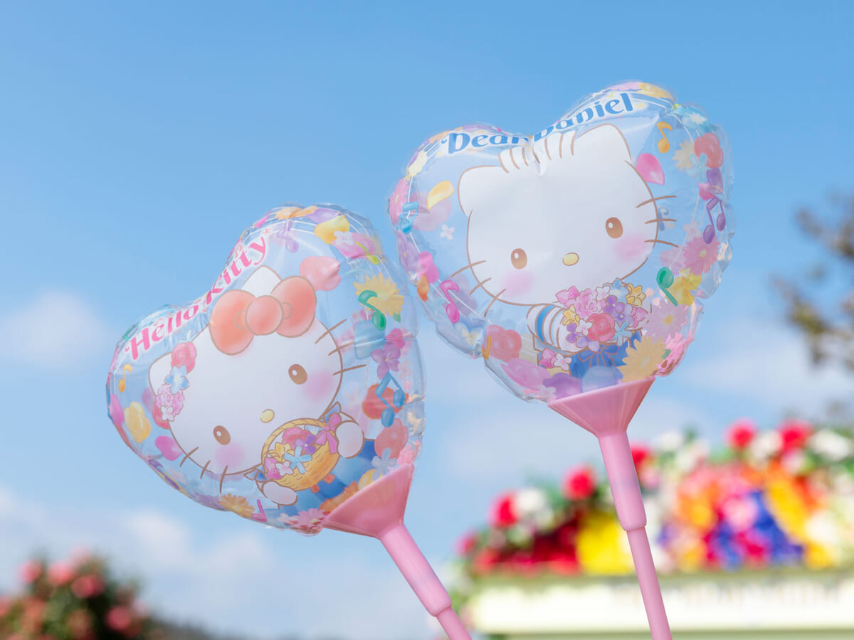 花をテーマにした期間限定グッズ2