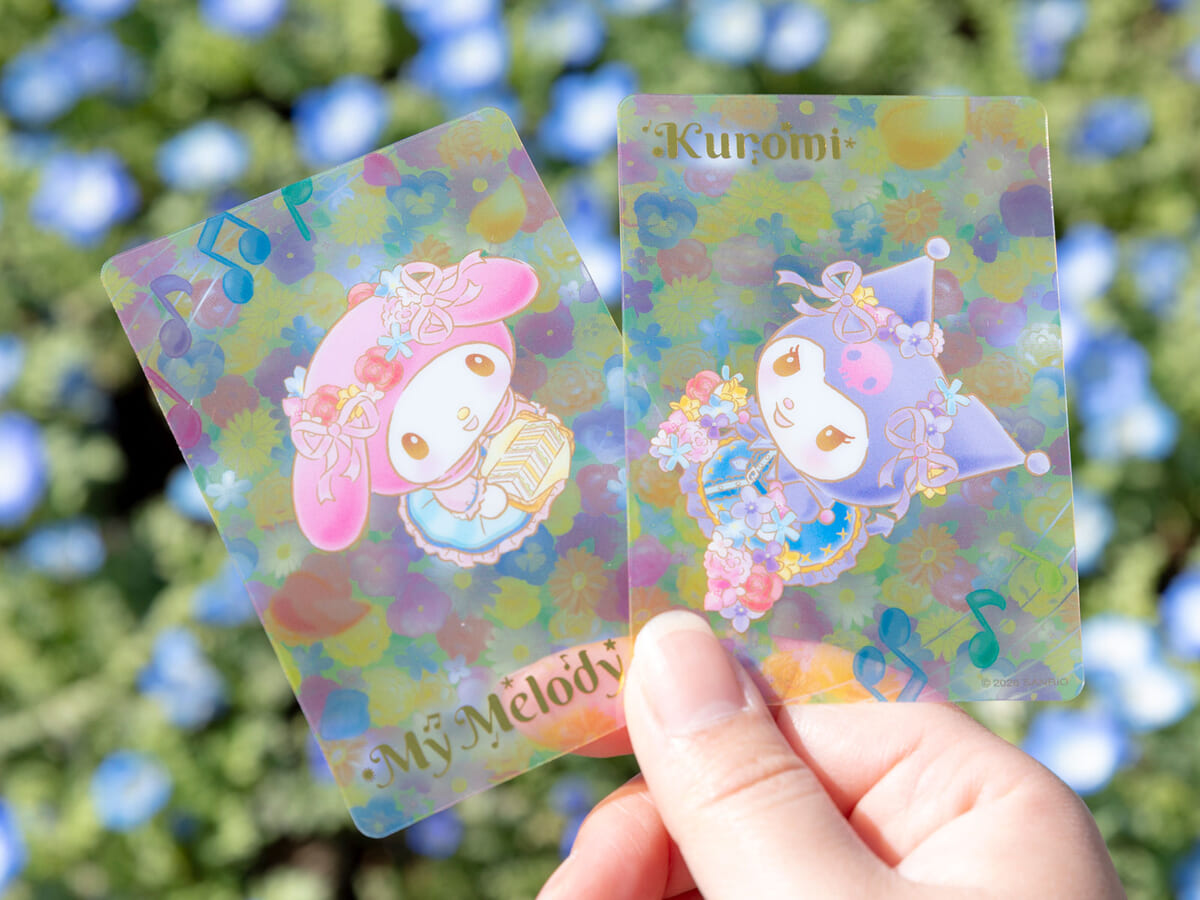 花をテーマにした期間限定グッズ4