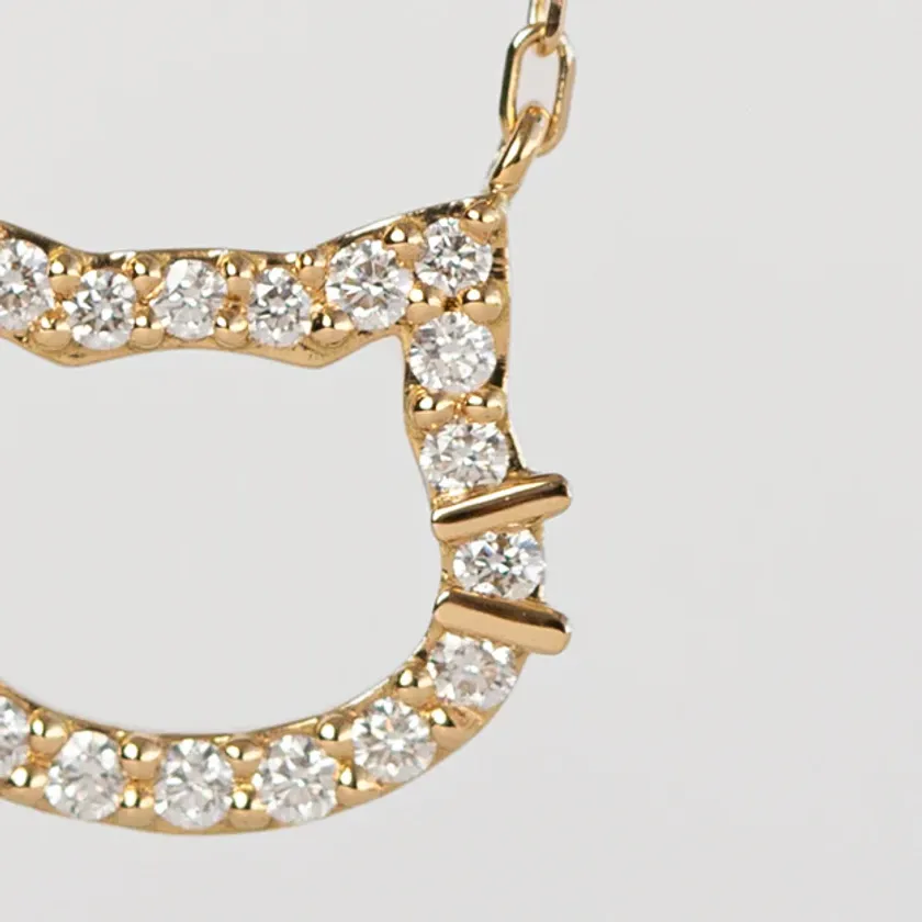 受賞者に贈られるK18／天然ダイヤモンドネックレス