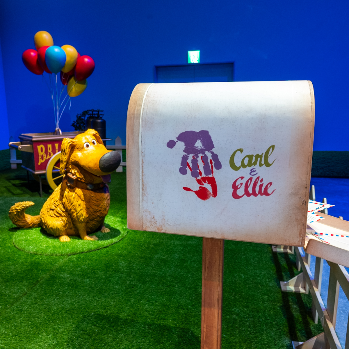 『カールじいさんの空飛ぶ家』ポスト