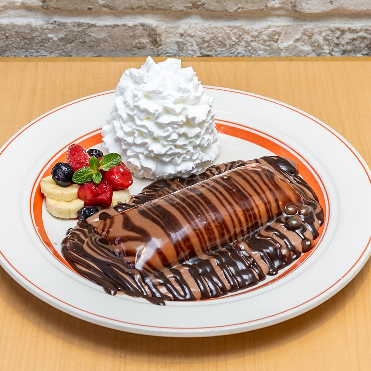 Eggs'n Things「ヘーゼルナッツチョコレートクレープ with ヌテラ®」3