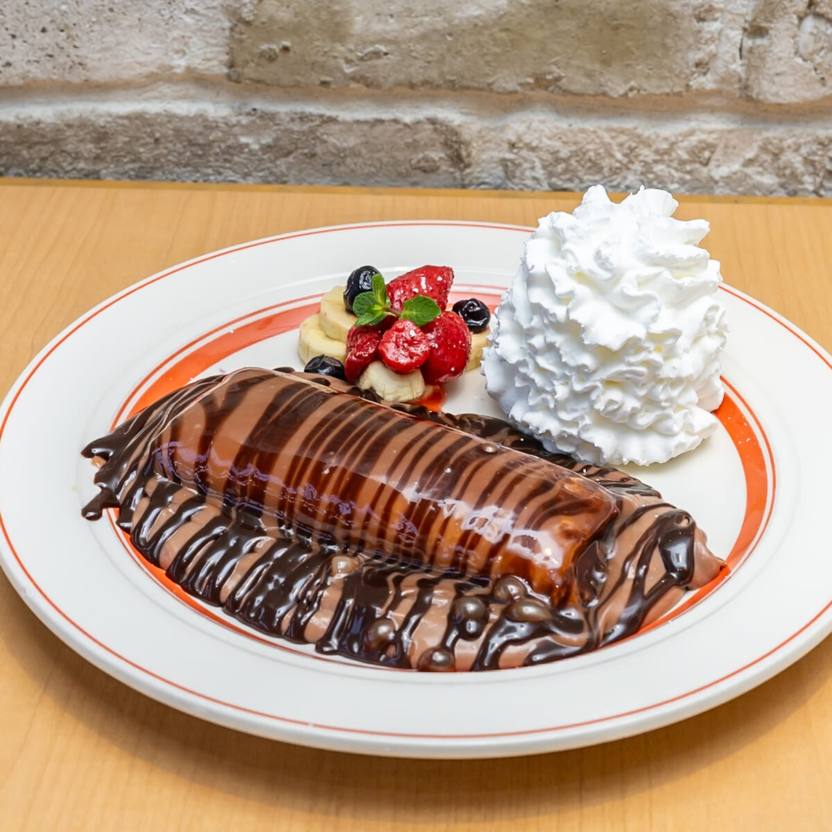 Eggs'n Things「ヘーゼルナッツチョコレートクレープ with ヌテラ®」