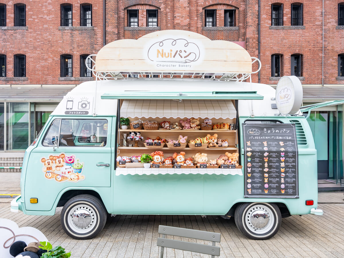 パンのフェス2026 in 横浜赤レンガ／タカラトミーアーツ“Nuiパン”ブース　ワゴン