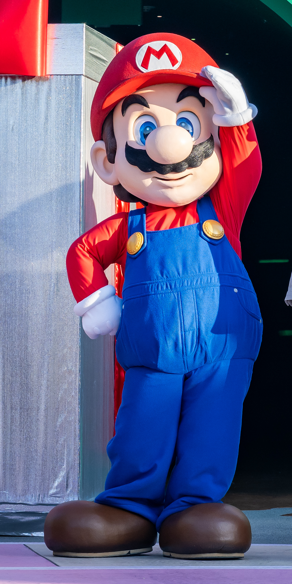 マリオ