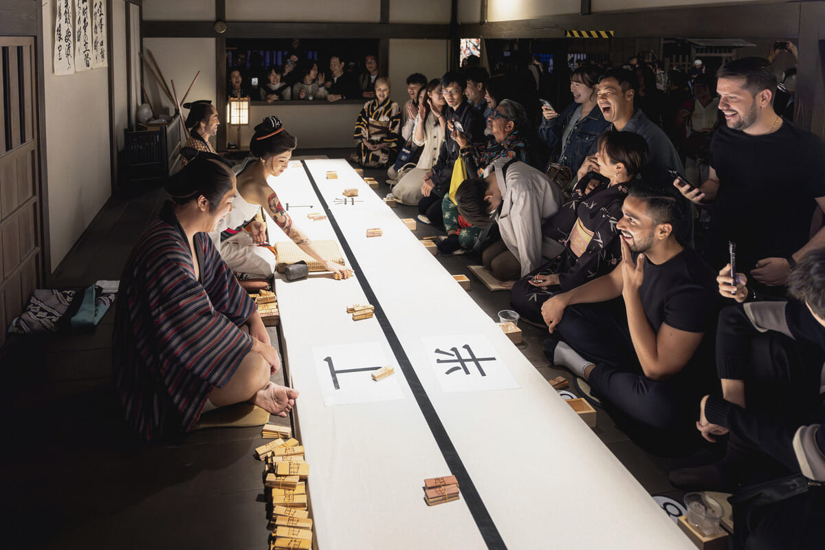 夜限定イベント「丁半博打」(R-18)