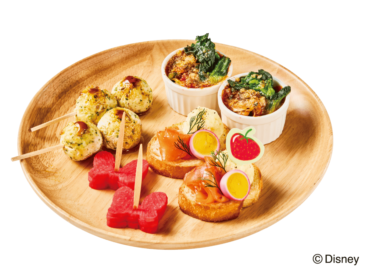 いちごと恋するピクニック♡春限定アフタヌーンティーセット <Mickey＆Minne>下段