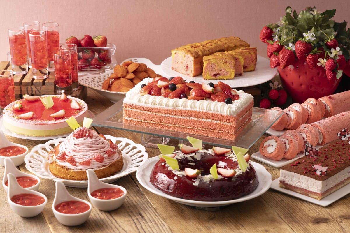 イクスピアリ「Salon de Sweets(サロンドスイーツ)」ストロベリーフェア 2026