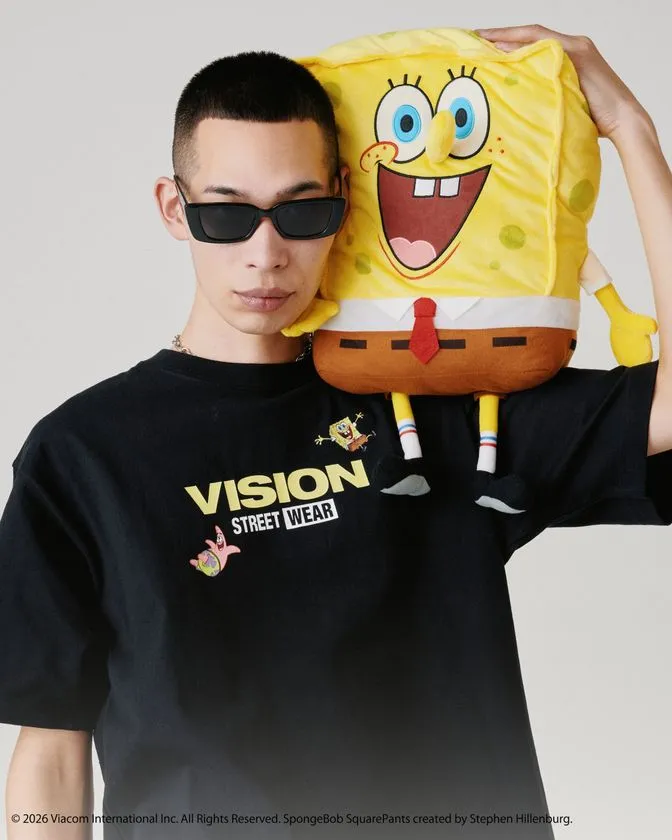 マルチグラフィックTシャツ 商品