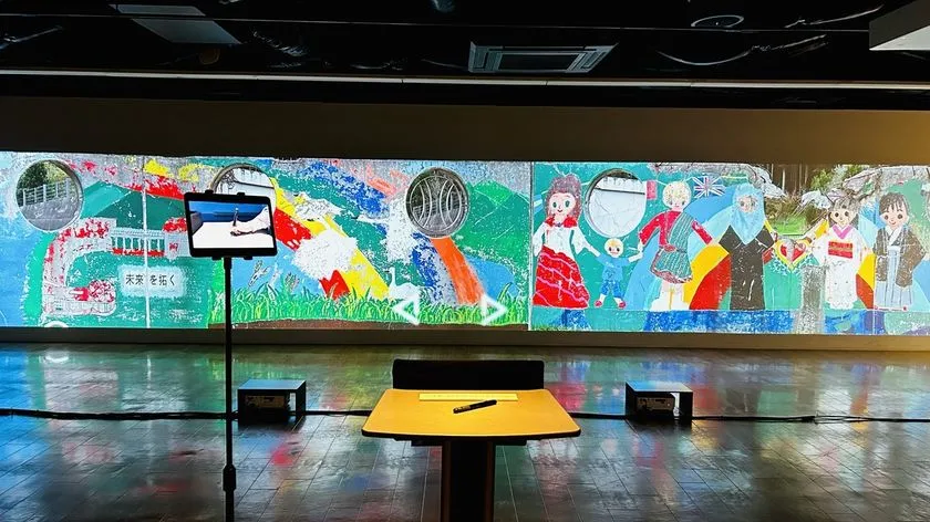 来場者が住民として避難過程を疑似体験する「記憶と選択」