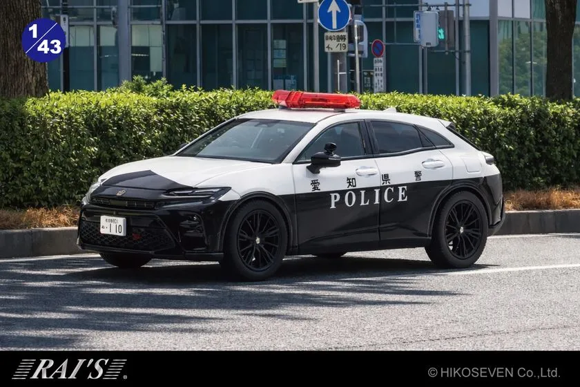 RAI'S 1/43 トヨタ クラウン スポーツ RS 2025 愛知県警察総務部広報課広報車両