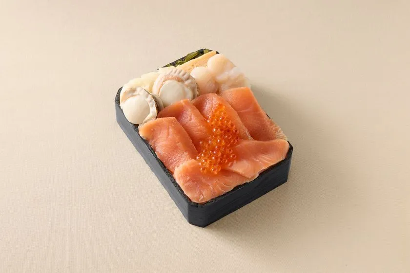 【北海鮮 海の里】 「サクラマス道産づくし弁当」