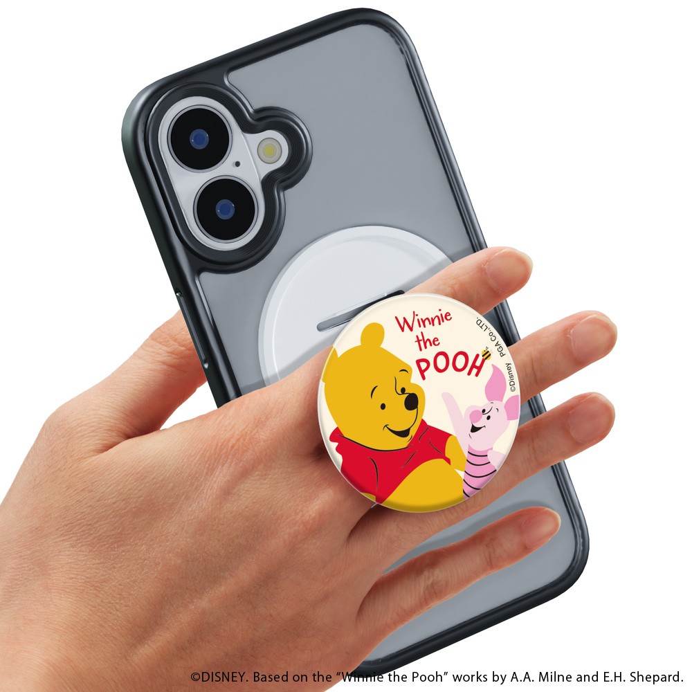 スマートフォン用 マグネットグリップ（くまのプーさん）手持ち