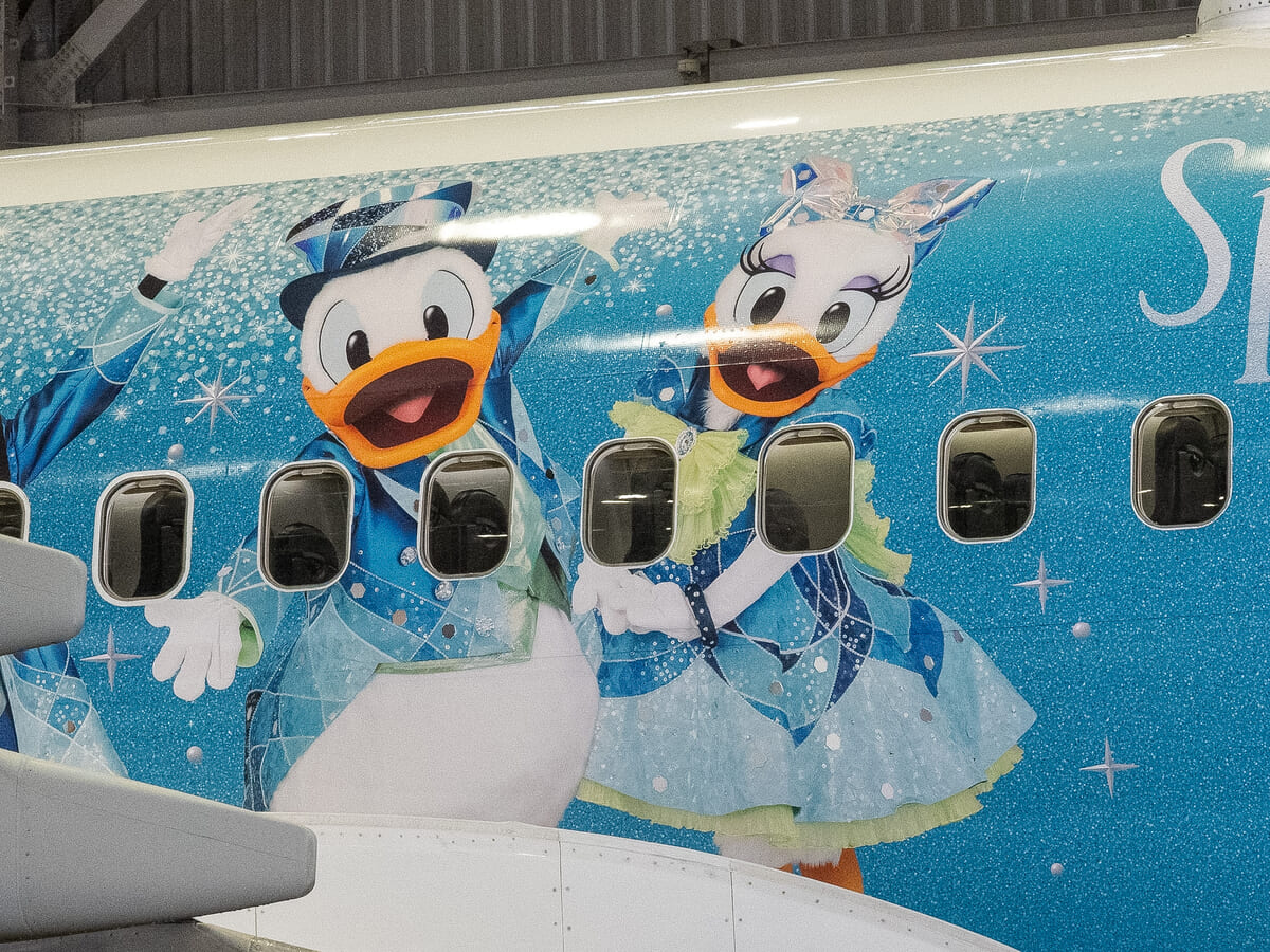 日本航空「JAL Jubilee Express`」撮影　ドナルド＆デイジー