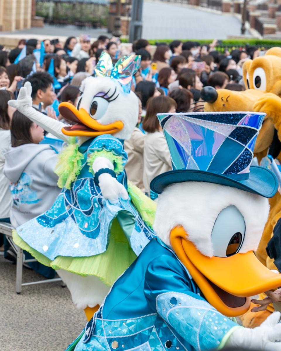 「ドナルドダック」＆「デイジーダック」