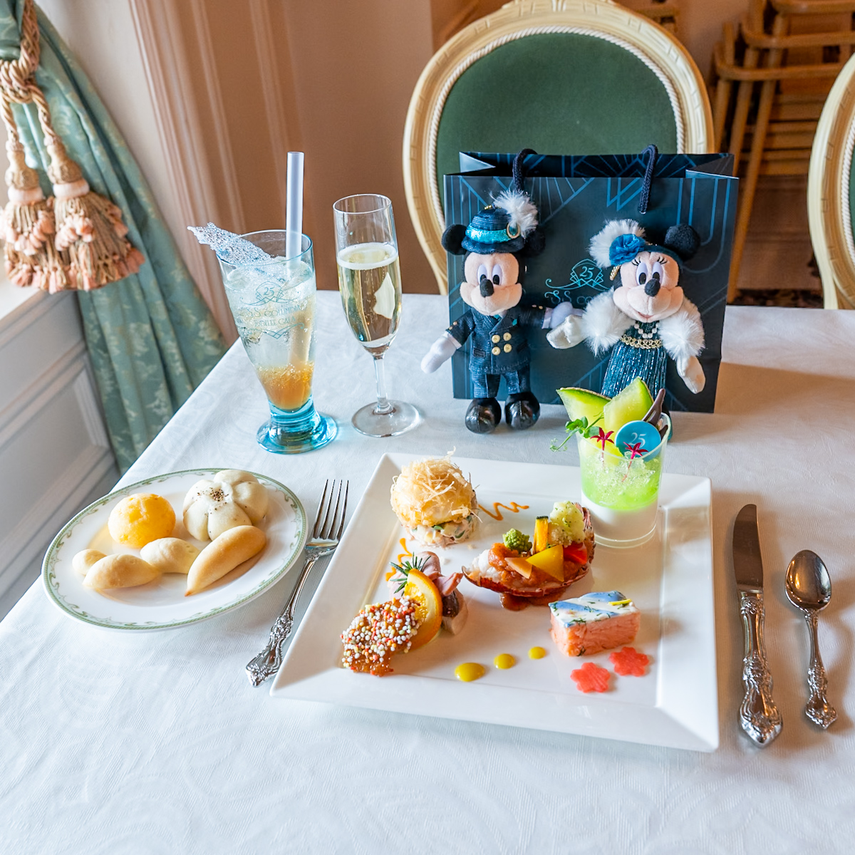 「東京ディズニーシー25周年“スパークリング・ジュビリー”」S.S.コロンビア号 ジュビリーガラ