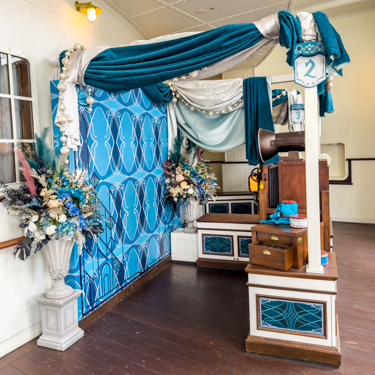 2階記念撮影ブース