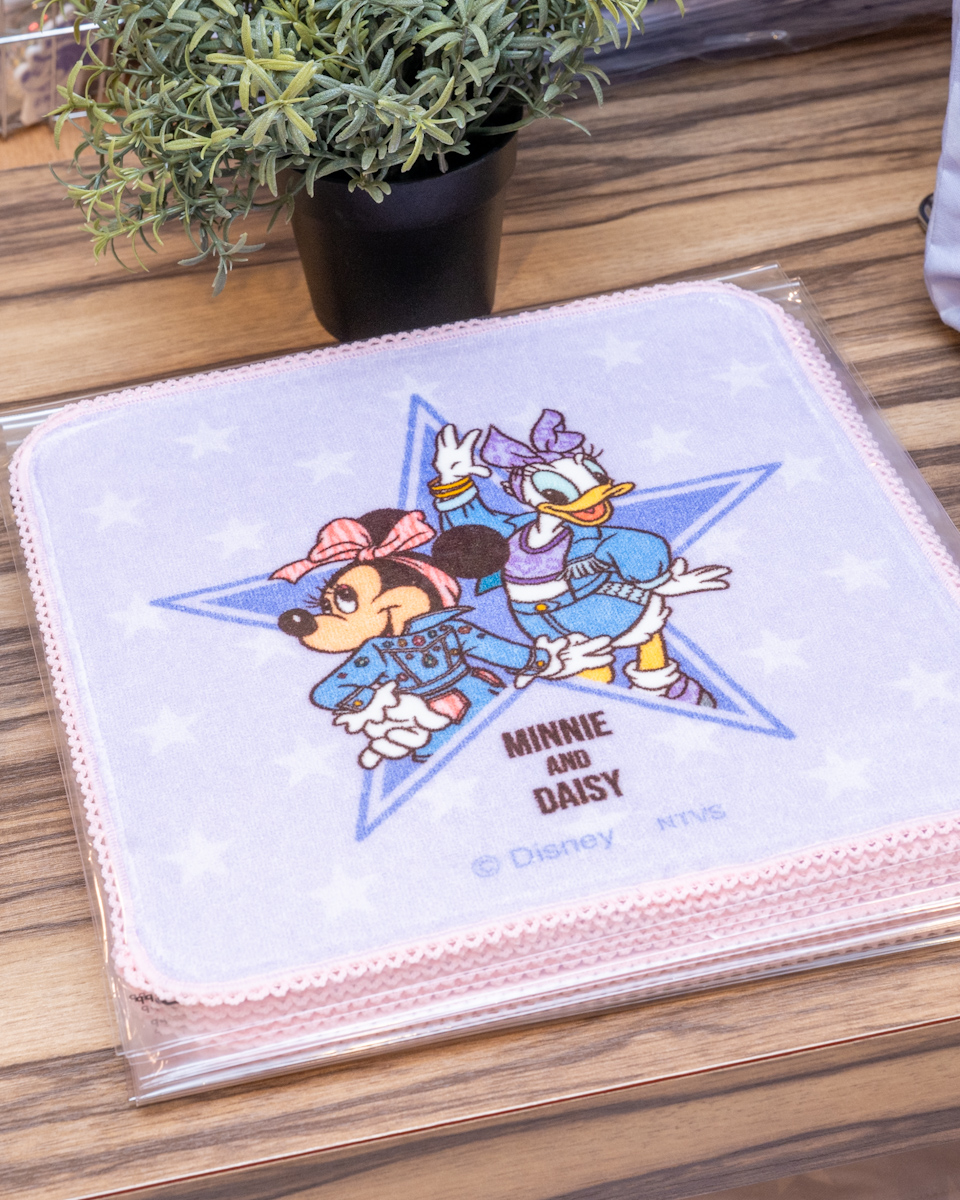阪急うめだ本店限定:ミニー&デイジー〈スター〉ミニタオル