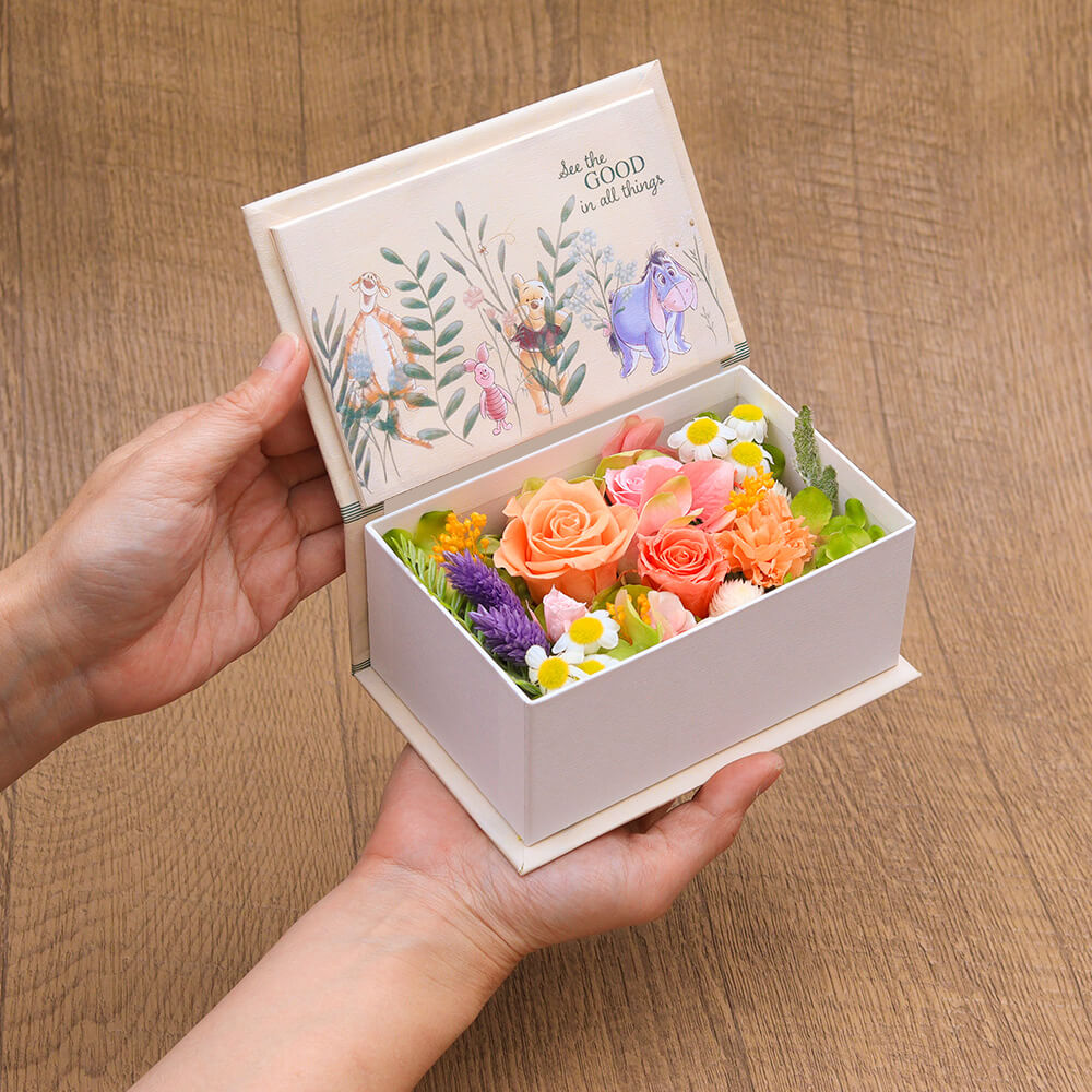 プリザーブドフラワー「花の絵本　サイズ感