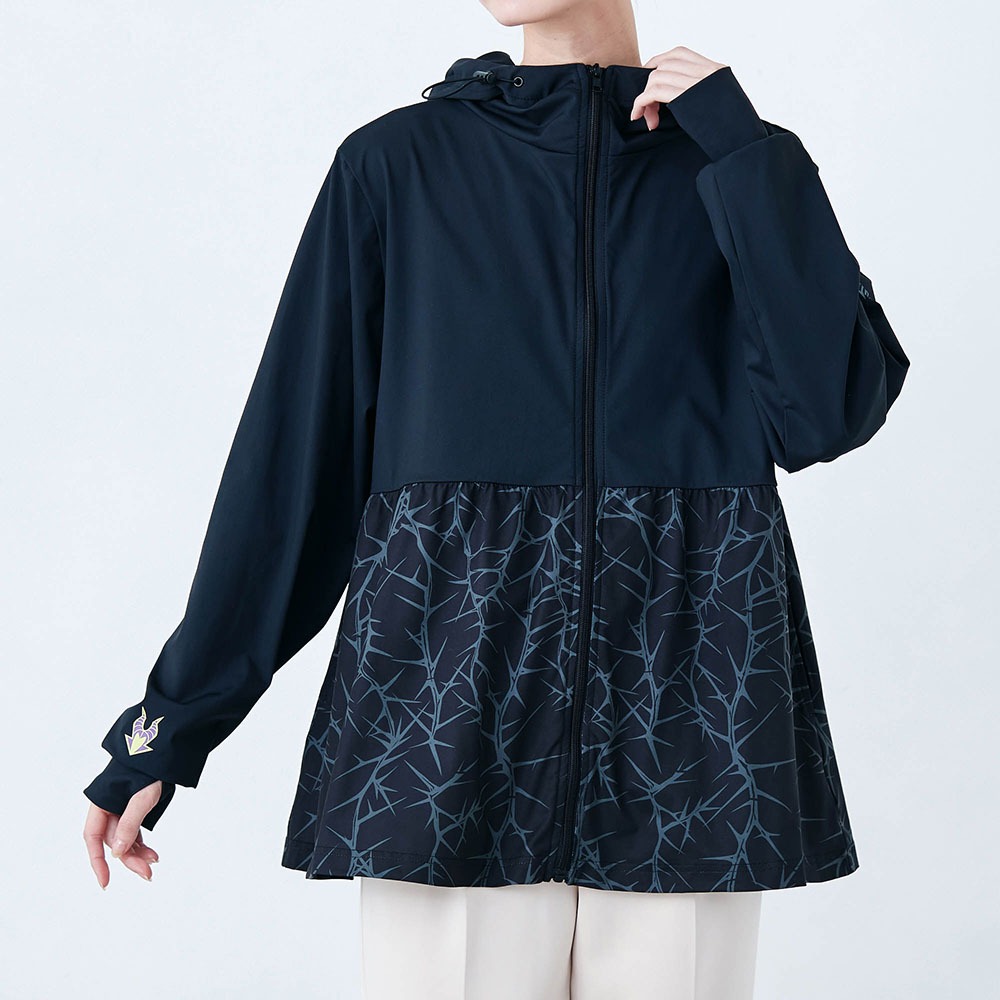 夏にうれしい機能いっぱいパーカー　マレフィセント