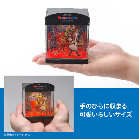 手のひらサイズでどこでも飾れる！
