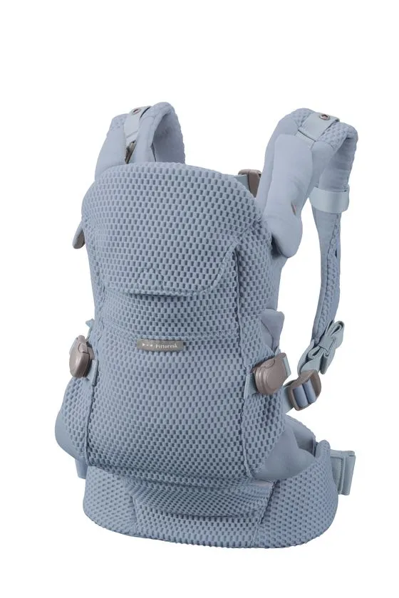 BABY CARRIER ON Pittoresk 抱っこひも（ブルーグレー色）の背面単品カット。006と同一構造・同アングルで色違いバリエーションを示す商品ショット