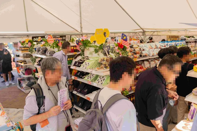 マレーシアフェア2024東京のHalal2Go Martの様子