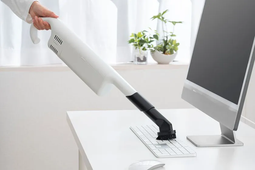 別売の５種類のアクセサリーノズルを本体に接続可能