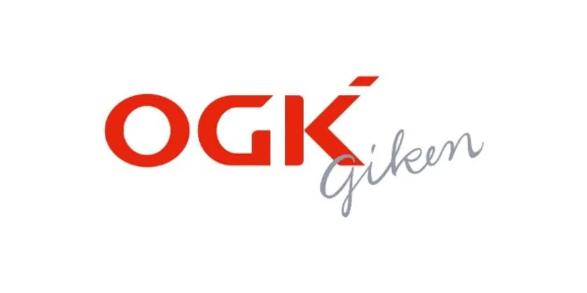 自転車用品メーカーOGK技研のブランドロゴ。赤字のOGKと筆記体Gikenの組み合わせ。Votani Q3 Pet Custom Editionのペットバスケット供給元として掲載