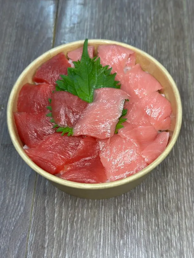 糸島海鮮食堂 そらりの本マグロ丼