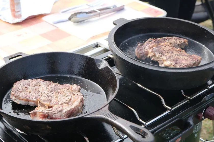 厚切りステーキを焼くオージー・ビーフBBQ講座